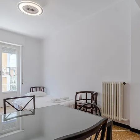 Guesthost - Brigh X5 In Riviera Ligure Appartamento *