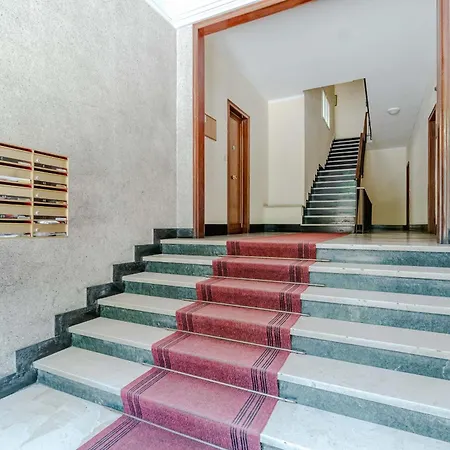Guesthost - Brigh X5 In Riviera Ligure Appartamento *