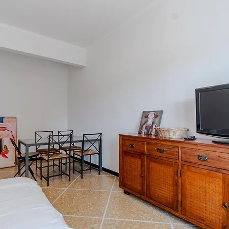 Guesthost - Brigh X5 In Riviera Ligure Rapallo