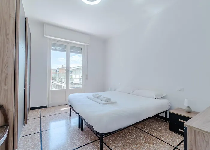 Guesthost - Brigh X5 In Riviera Ligure Lejlighed